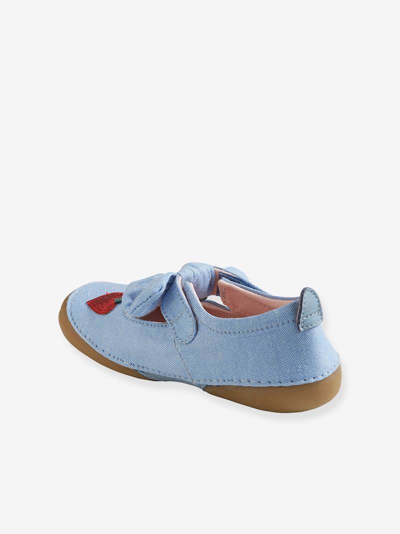 https://kids-avenue.com.ua/pages/gallery/2677/chaussons-scratches-fille-en-toile (3).jpg